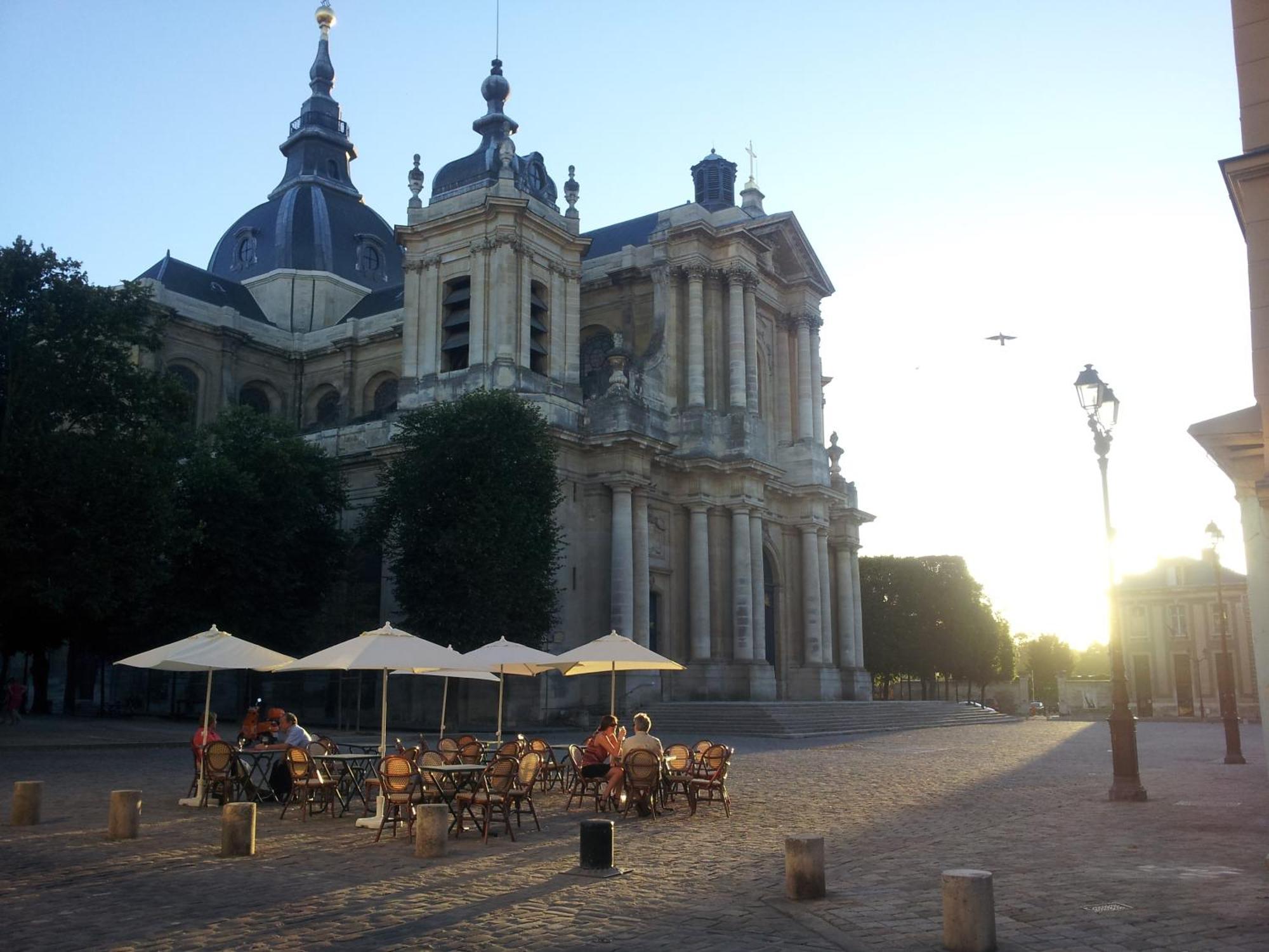 Les Carres Appartement Versailles Buitenkant foto