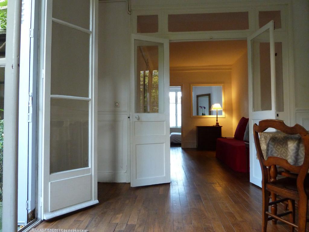 Les Carres Appartement Versailles Kamer foto